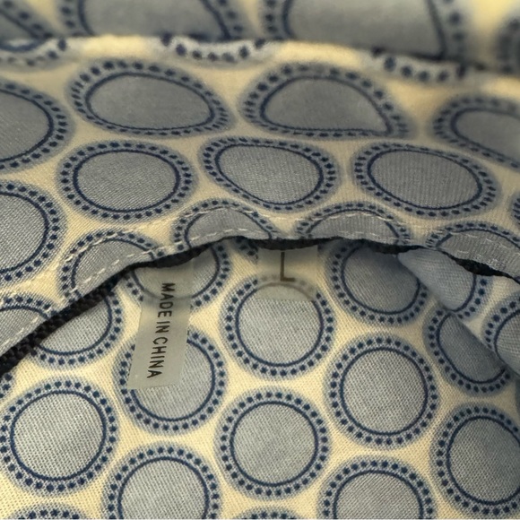 Bugatchi Men Shaped Fit Long Sleeve Button Down Blue Poka Dot Shirt Size Large - Picture 8 of 9